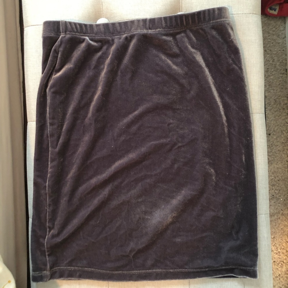 emma and sam velvet mini skirt